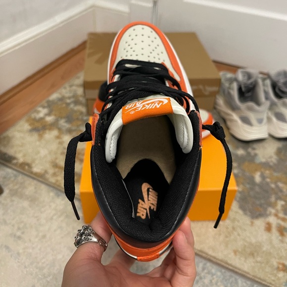 Men’s Size 8 (Euro Sz 41) Jordan 1 Retro High OG Reverse Shattered Backboard - Picture 13 of 17